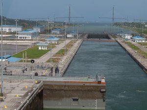 Photograph taken February 1, 2018 of construction of Atlantic Bridge