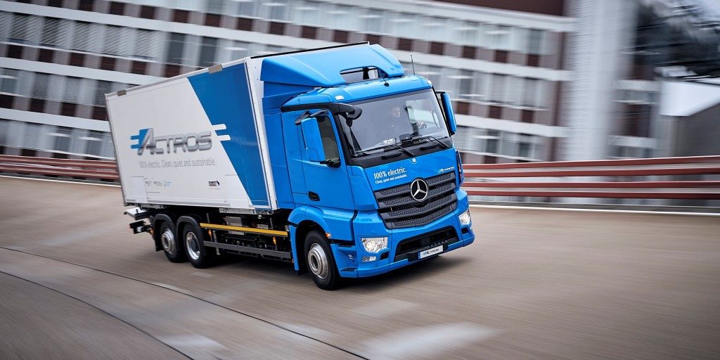 MercedesBenz eActros