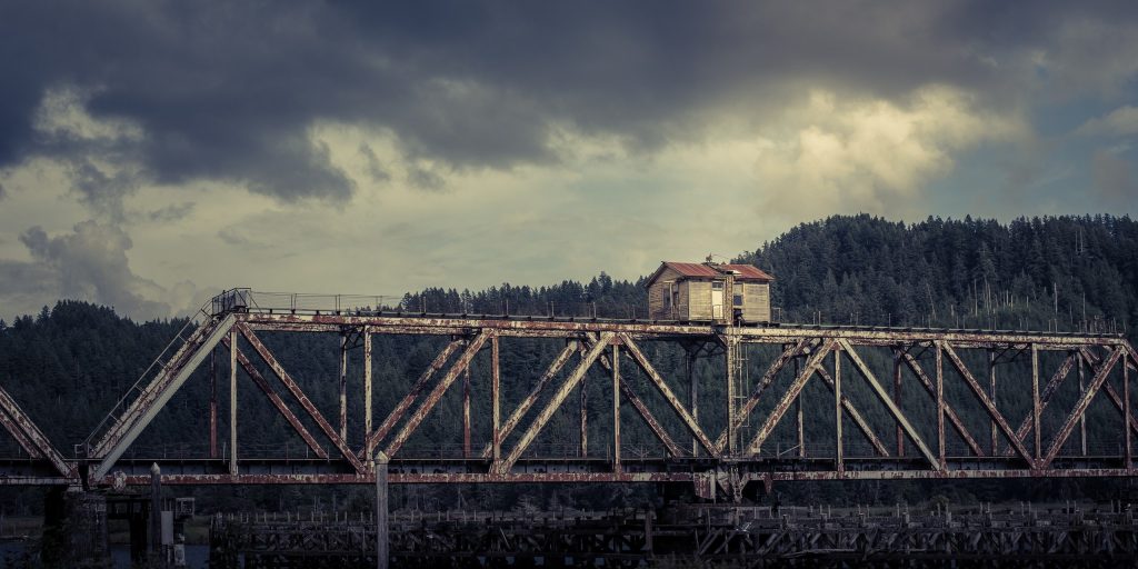 Heceta Beach, United States, Abandoned building on a bridge