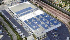 US Foods La Mirada, California, distribution center Sky, US Foods Electric Trucks Transform Fleet: 30 Green Vehicles for Emission Reduction