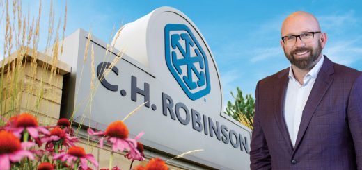 C.H. Robinson heralds a new era with the NAST Leadership Transition, promoting Michael Castagnetto to the helm of North American Surface Transportation (NAST)