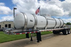 Omni Composite Tank Trailer by Kraft Tank